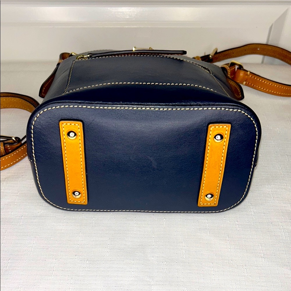 Dooney & Bourke Wexford Leather Ridley Satchel Midnight Blue with Gold Hardware - Picture 5 of 13